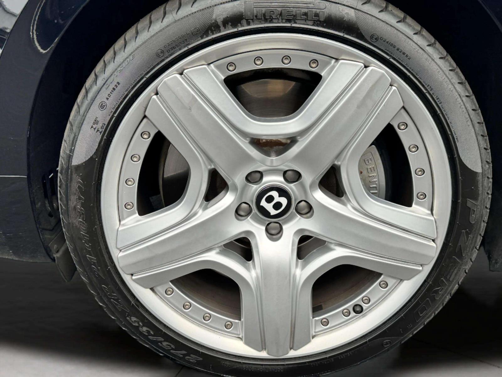 2014 Bentley Flying Spur Base photo 60