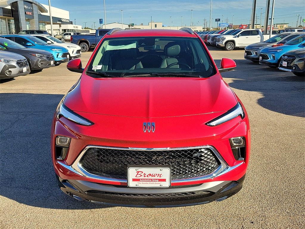 2026 Buick Encore GX Sport Touring photo 3