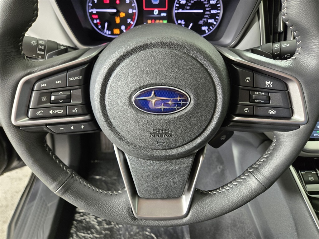2025 Subaru Outback Limited photo 11