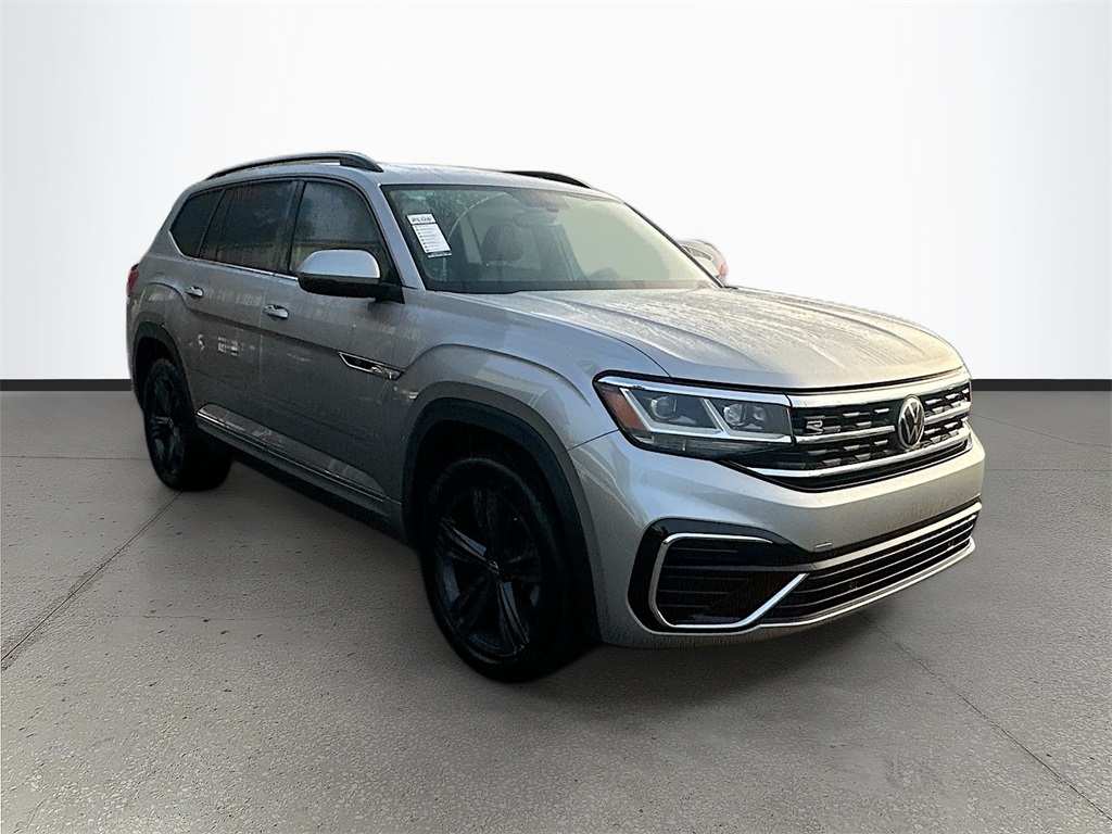 2021 Volkswagen Atlas SE w/Tech R-Line's photo