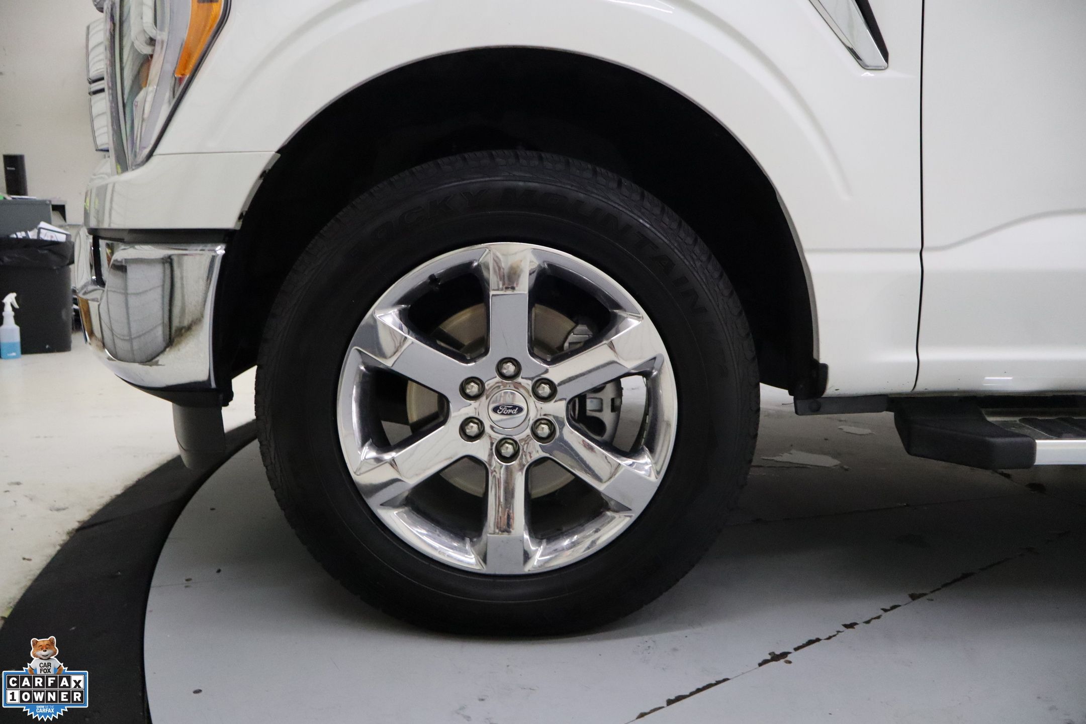 2023 Ford F-150 Lariat photo 8