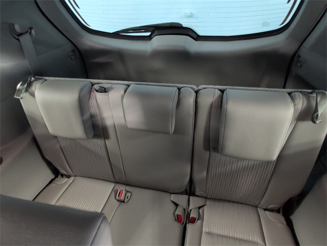 2019 Toyota Highlander LE Plus photo 8