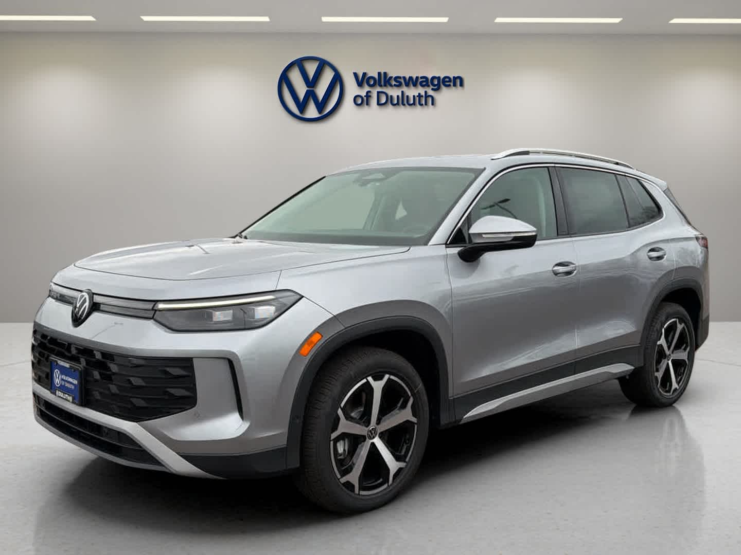 2026 Volkswagen Tiguan SE's photo