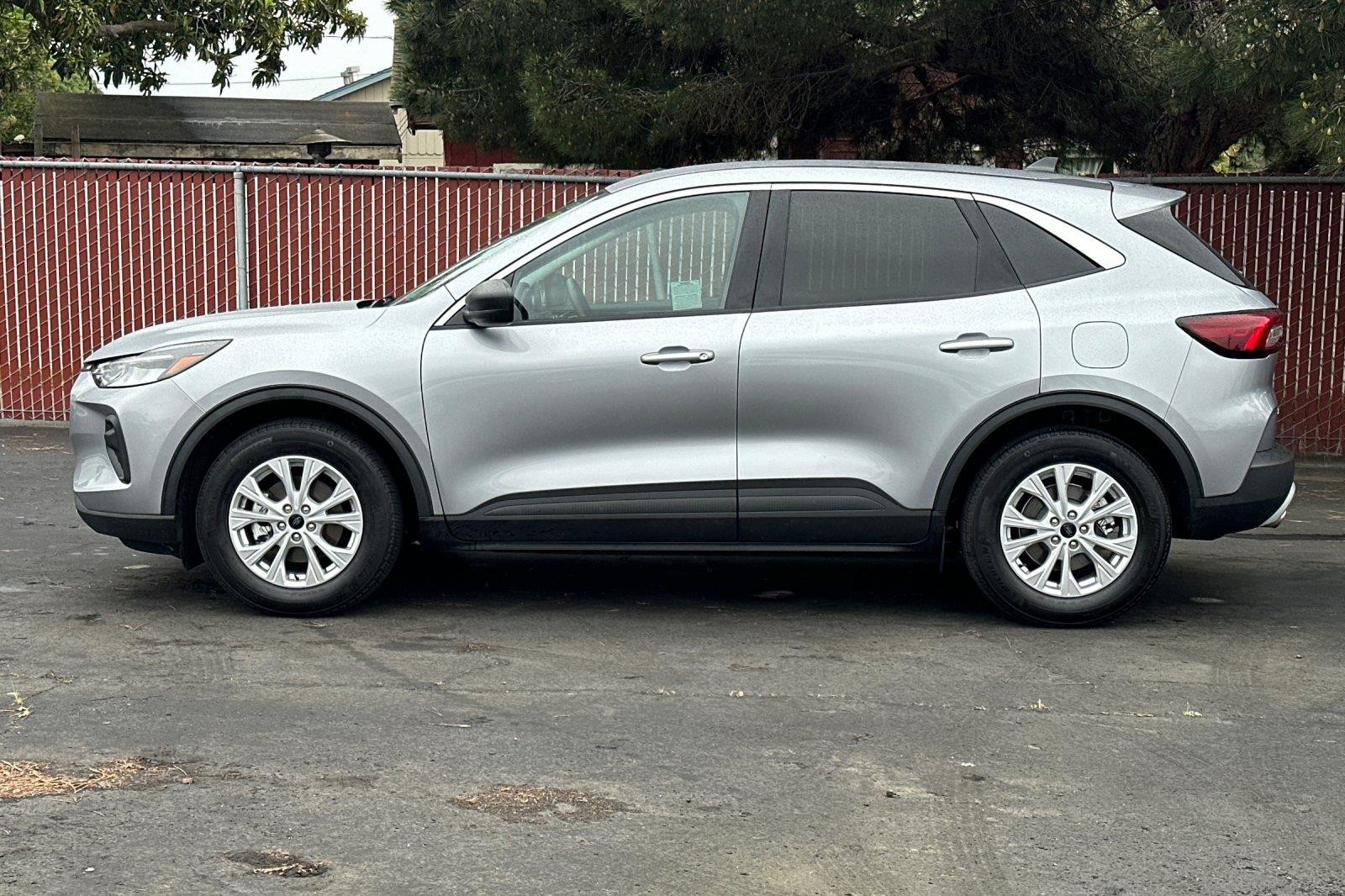 2024 Ford Escape Active photo 5