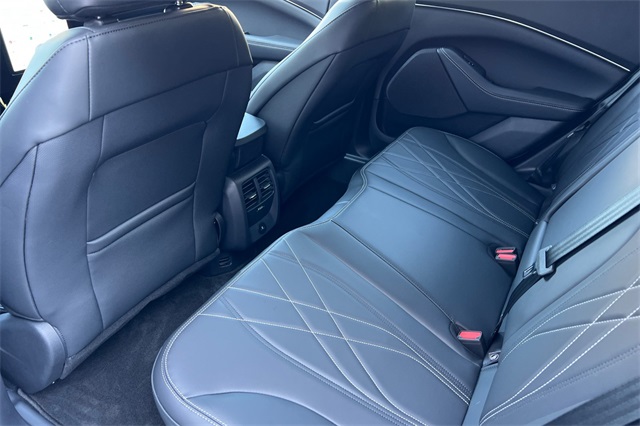 2025 Ford Mustang Mach-E Select photo 13