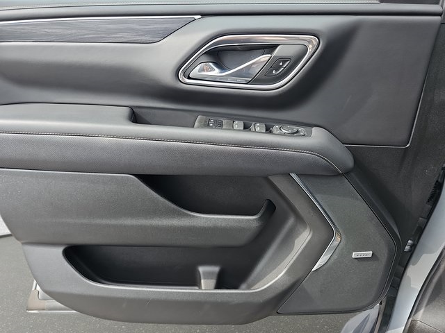 2023 Gmc Yukon SLT photo 30