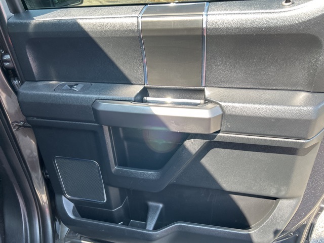 2018 Ford F-150 Lariat photo 13