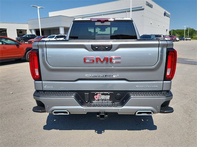 2026 Gmc Sierra Denali photo 3