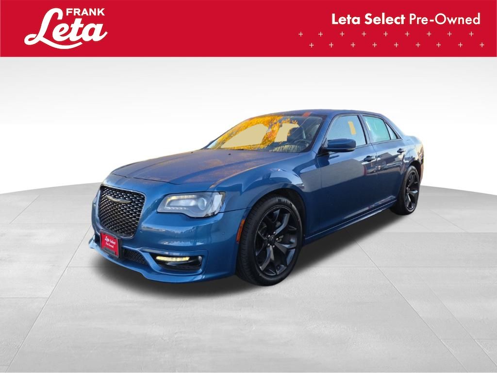 2022 Chrysler 300 Touring L's photo