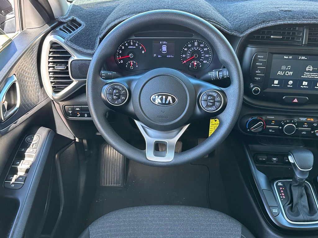 2020 Kia Soul LX S X-Line photo 6
