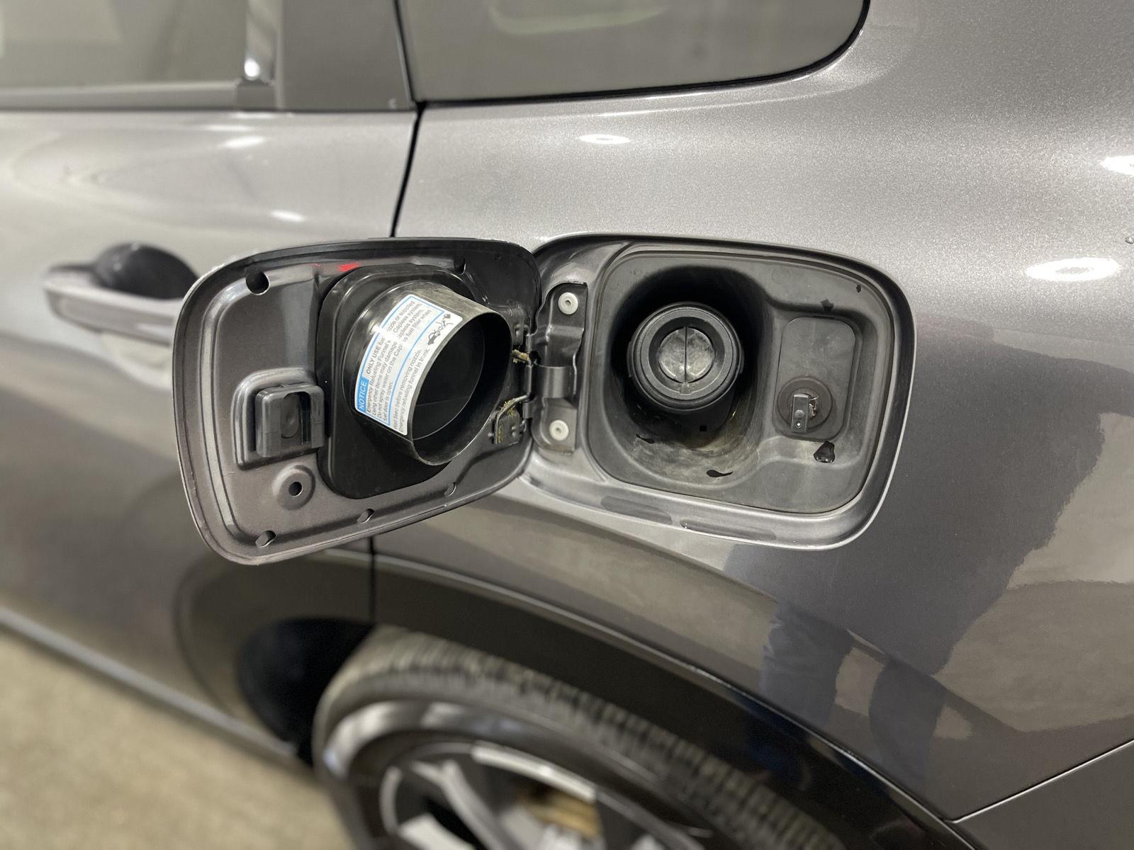 2024 Honda HR-V EX-L photo 14
