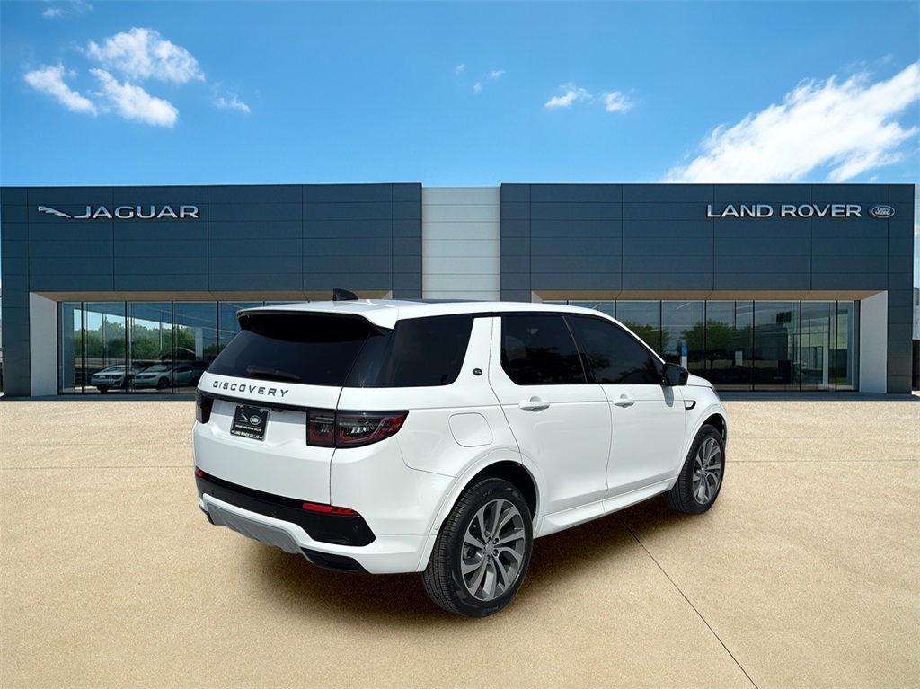 2025 Land Rover Discovery Sport S photo 3