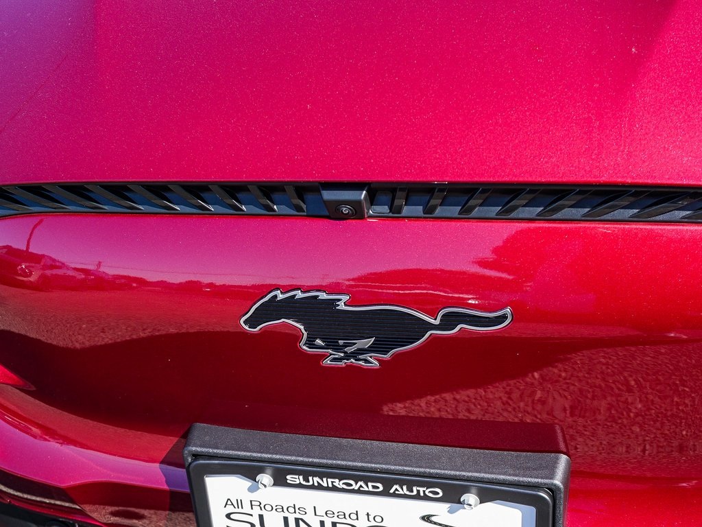 2025 Ford Mustang Mach-E Select photo 4