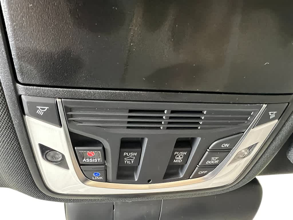 2025 Acura RDX photo 21