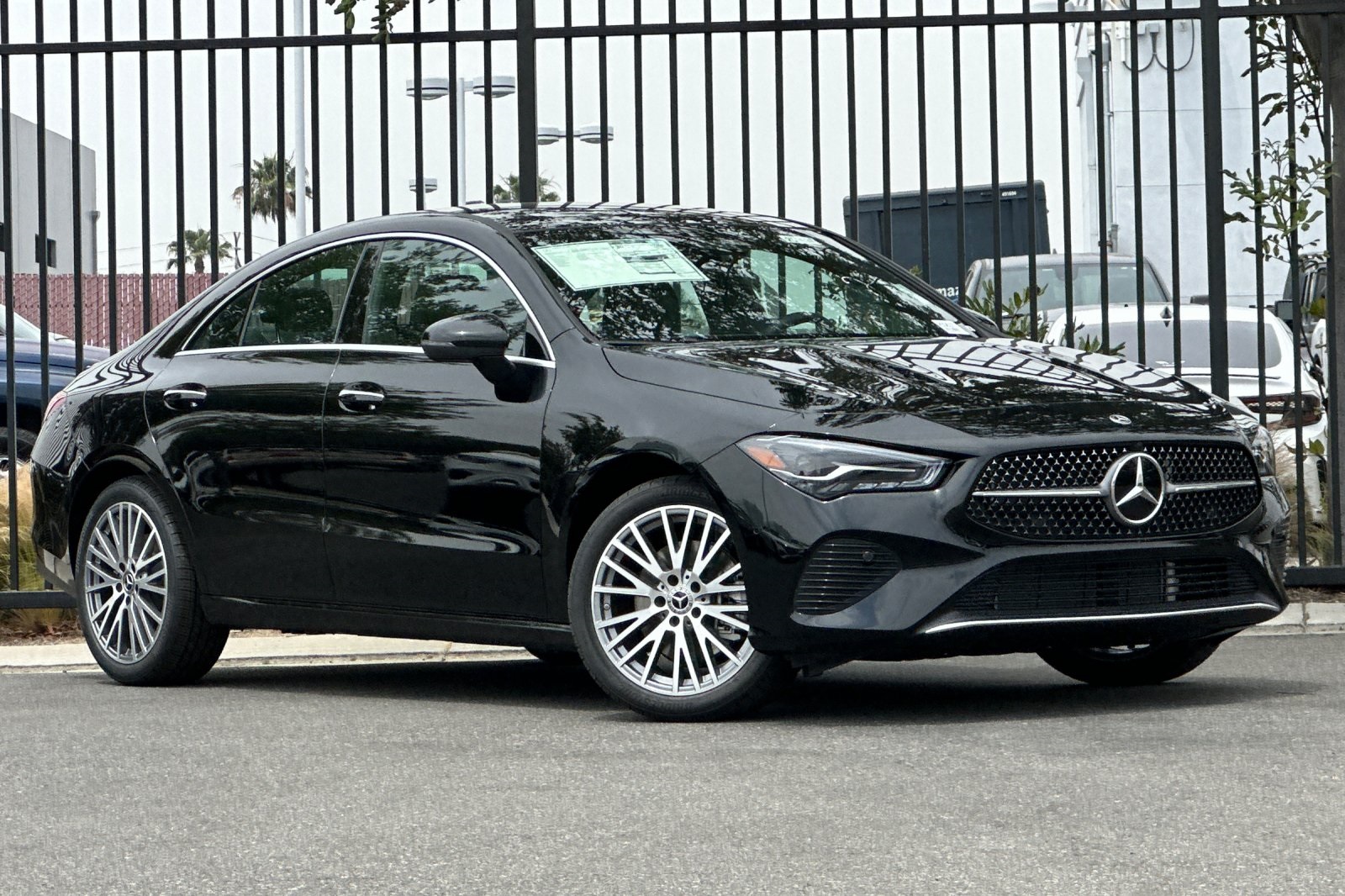 2025 Mercedes Benz CLA 250 photo 2