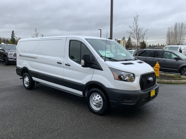 2024 Ford Transit photo 3