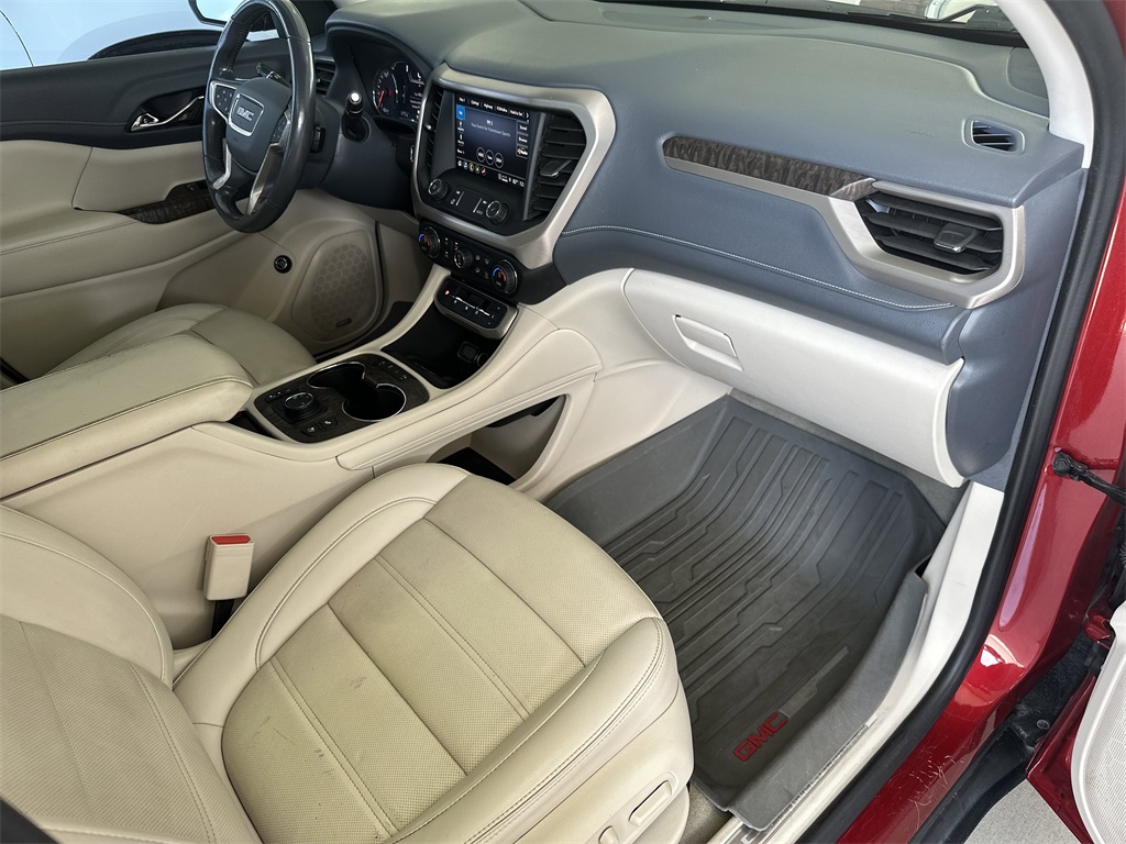 2021 Gmc Acadia Denali photo 32