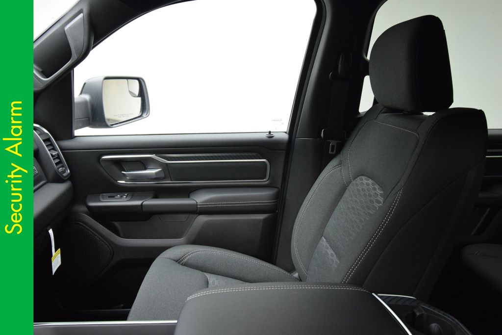 2025 Ram 1500 Big Horn Lone Star photo 13
