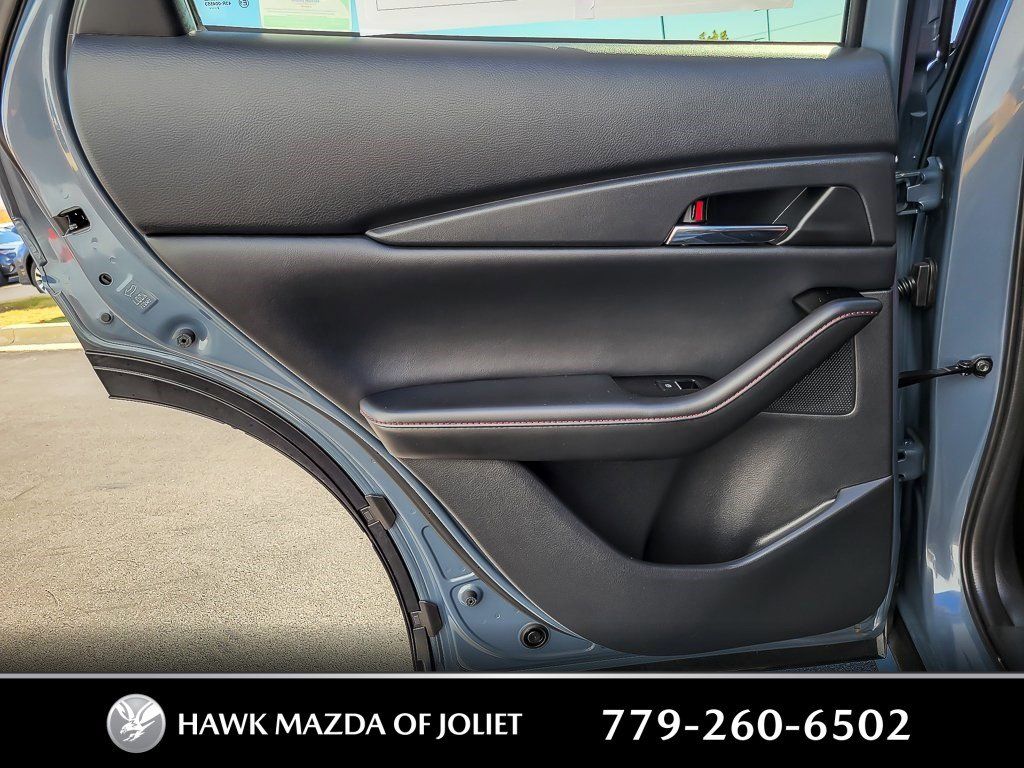2022 MAZDA CX-30 - Image 17