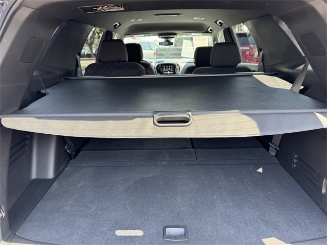 2023 Chevrolet Traverse Cloth photo 8