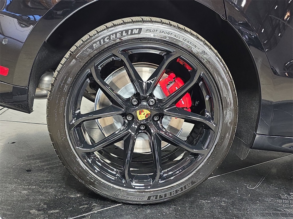 2026 Porsche Macan GTS photo 23