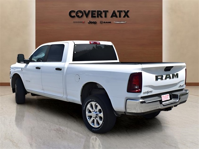 2025 Ram 2500 Big Horn photo 3