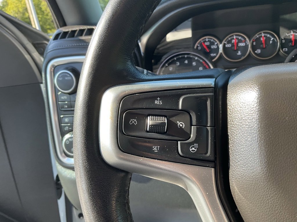 2020 Chevrolet Silverado 1500 RST photo 4