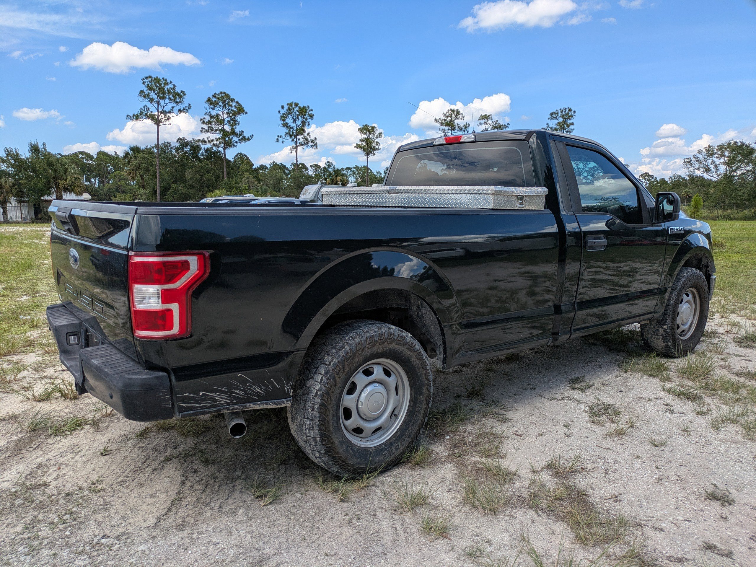 2018 Ford F-150 XL photo 4