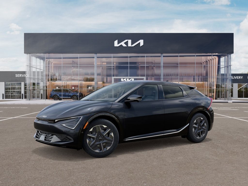 2025 Kia EV6 Light photo 3