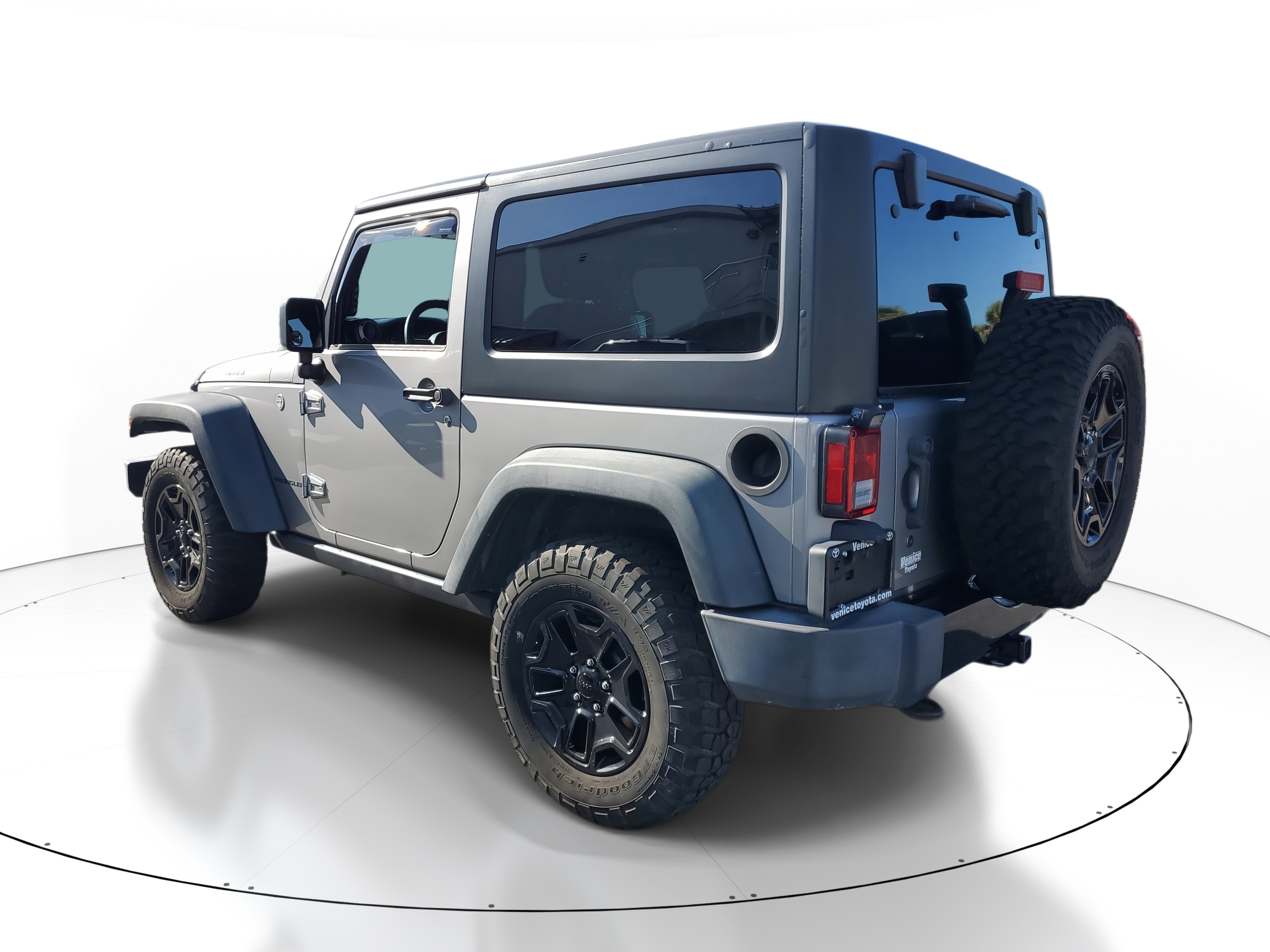 2016 Jeep Wrangler Willys Wheeler photo 3