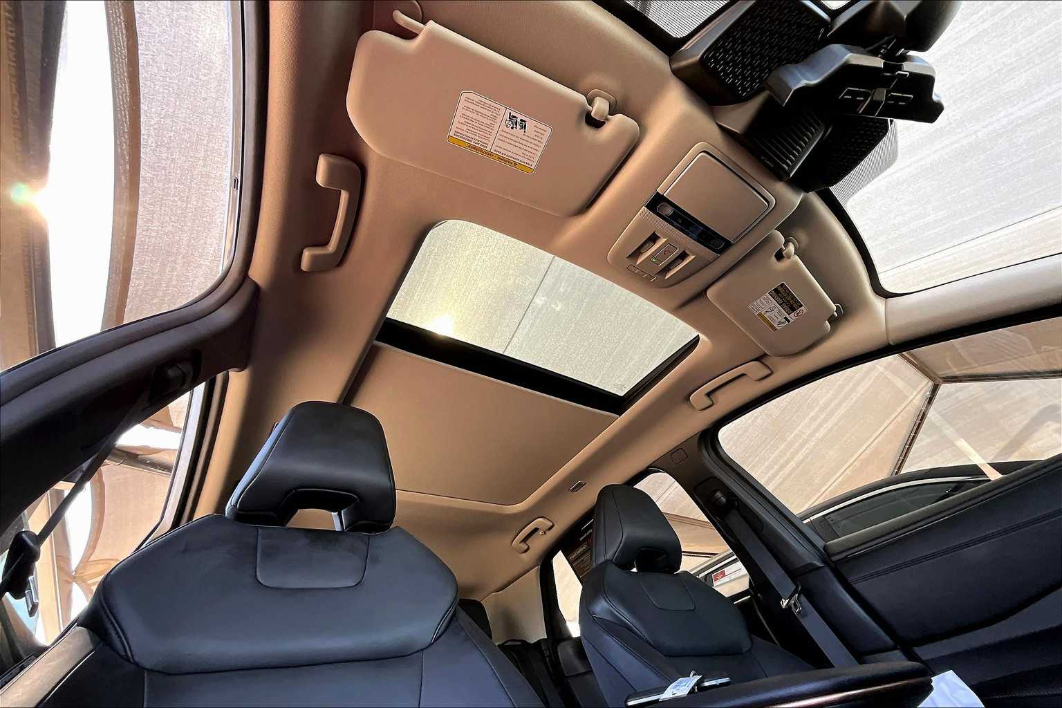 2024 Nissan ARIYA Evolve+ photo 12
