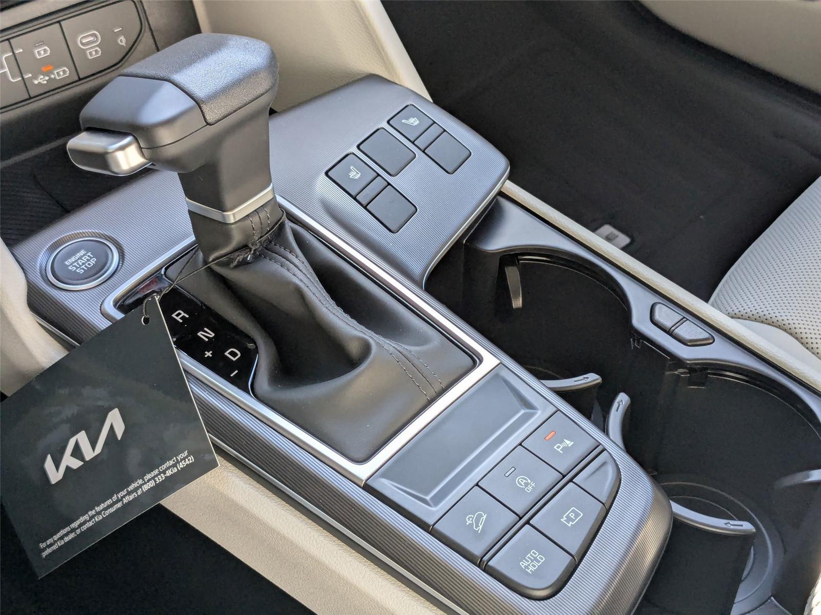 2026 Kia Sportage EX photo 21