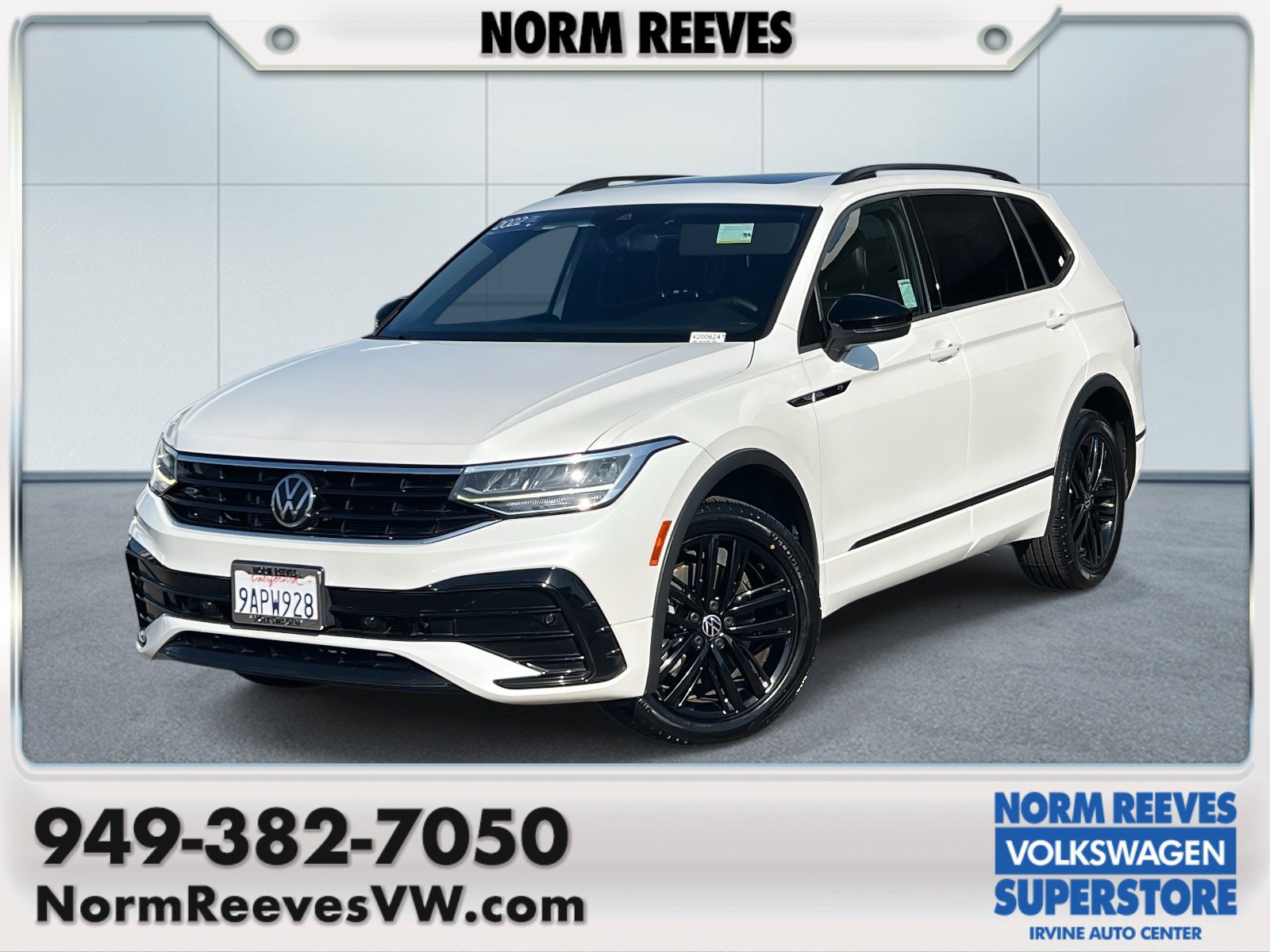 2022 Volkswagen Tiguan SE R-LINE BLACK