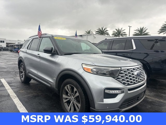 2020 Ford Explorer Platinum's photo