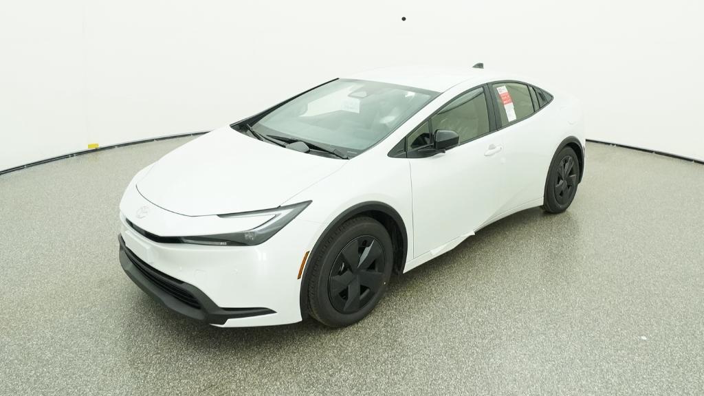 2026 Toyota Prius LE's photo