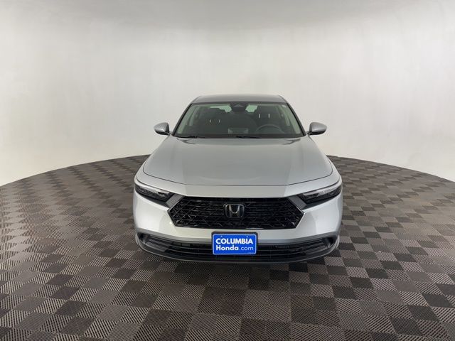 2023 Honda Accord LX photo 2