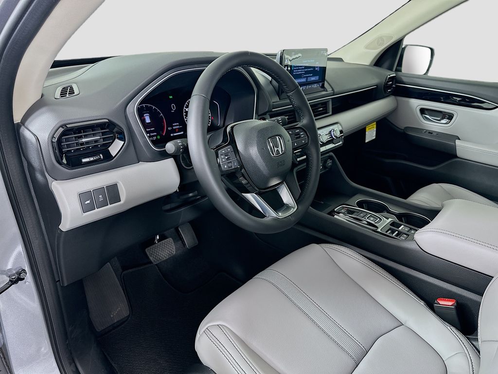 2025 Honda Pilot EX-L photo 7