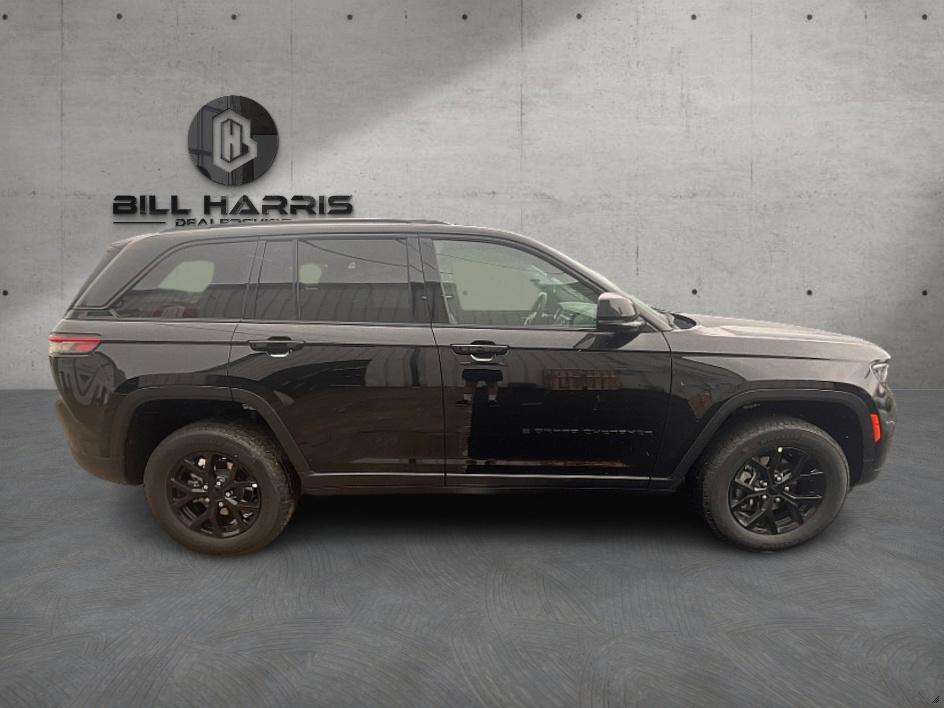 2025 Jeep Grand Cherokee Altitude X photo 5