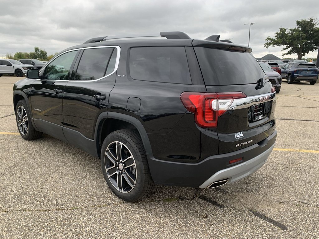 2023 Gmc Acadia SLT photo 3