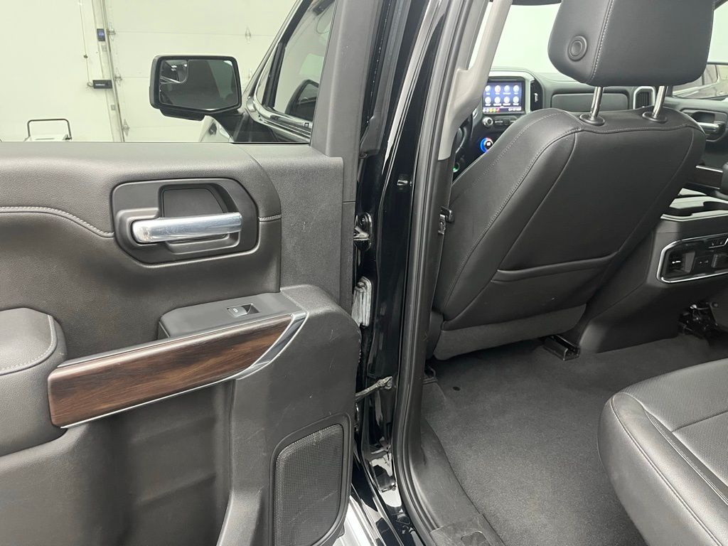 2021 Gmc Sierra 1500 SLT photo 33