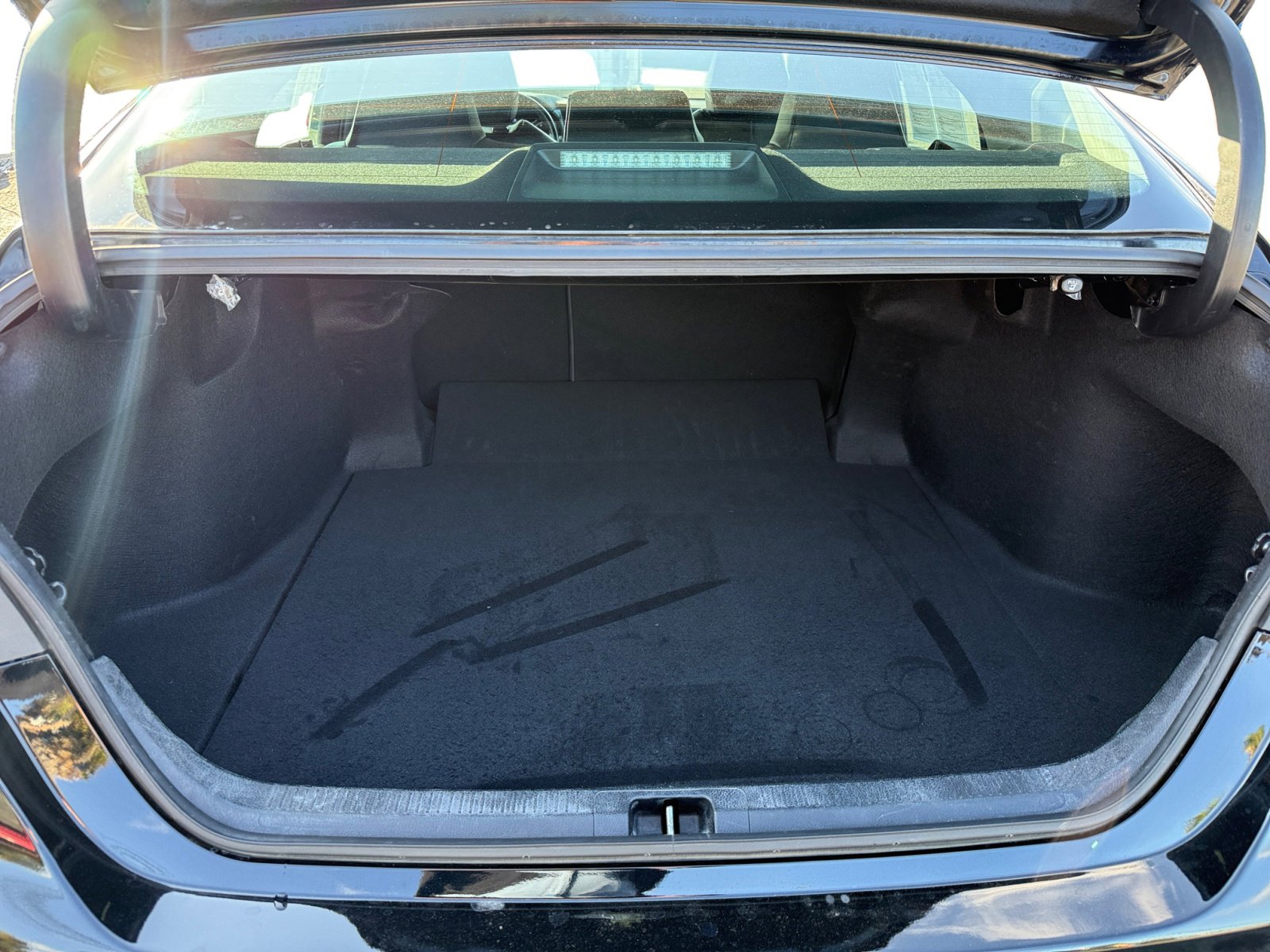 2021 Toyota Camry SE photo 17
