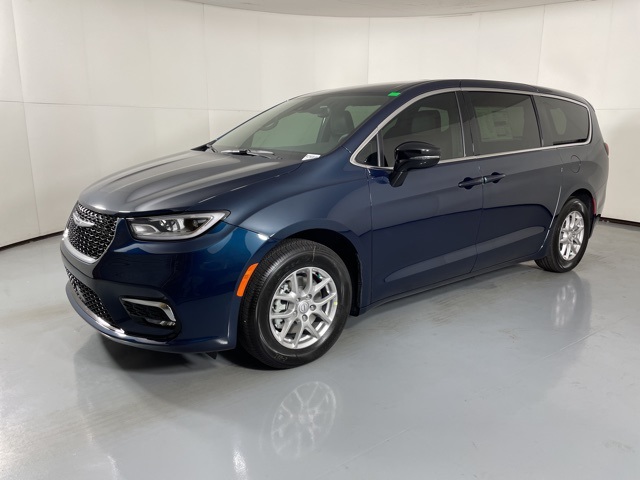 2025 Chrysler Pacifica photo 4