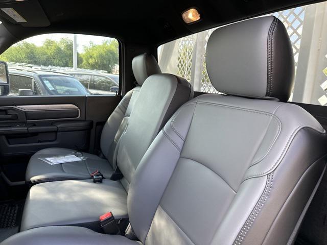 2023 Ram 4500 Tradesman photo 21