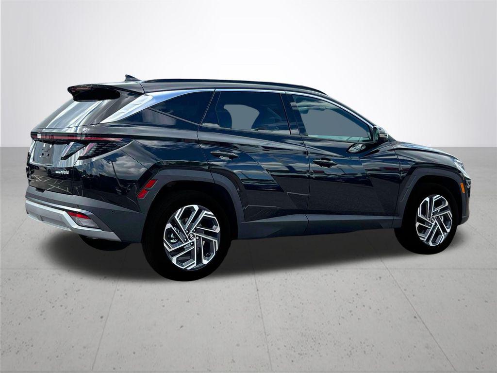 2025 Hyundai Tucson Hybrid Limited photo 7
