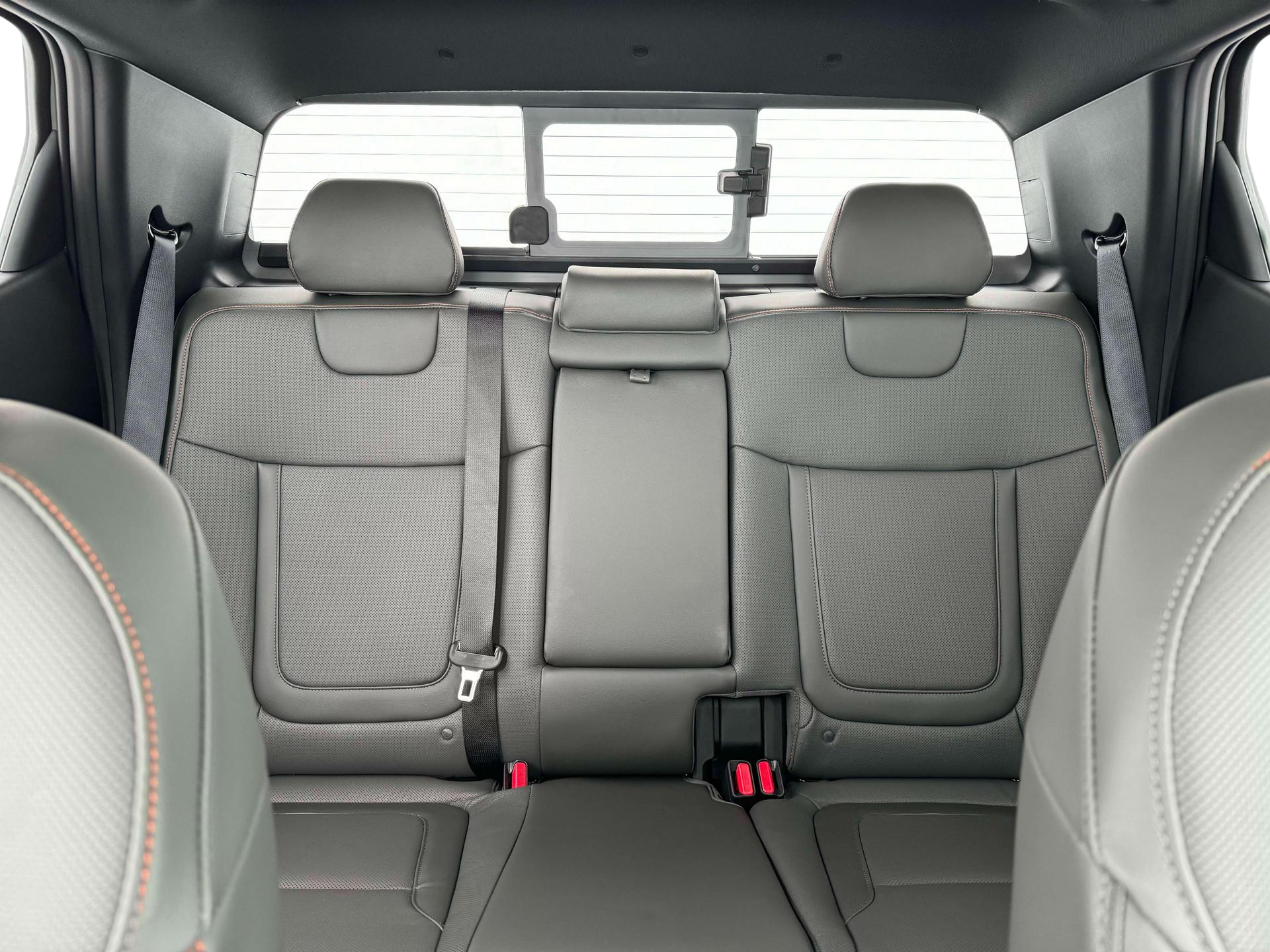 New 2025 Green Hyundai Limited image 16