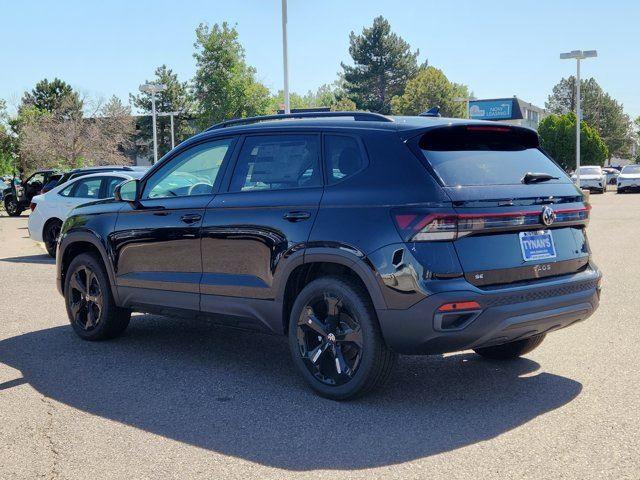 2025 Volkswagen Taos SE photo 5