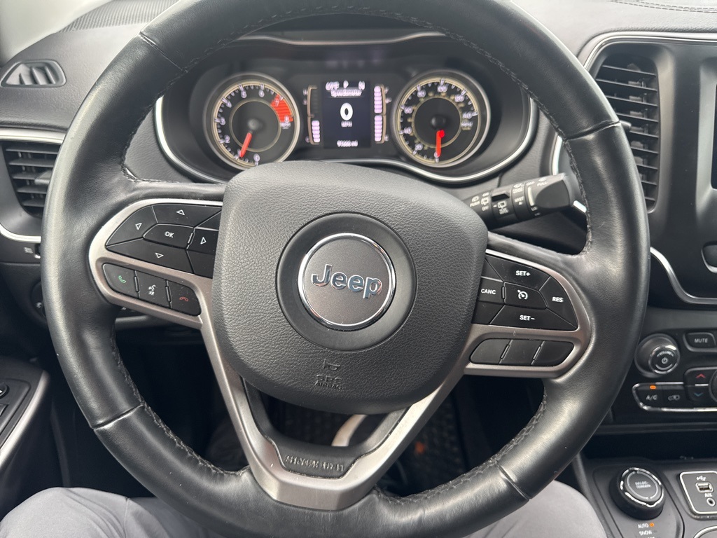2019 Jeep Cherokee Latitude photo 3