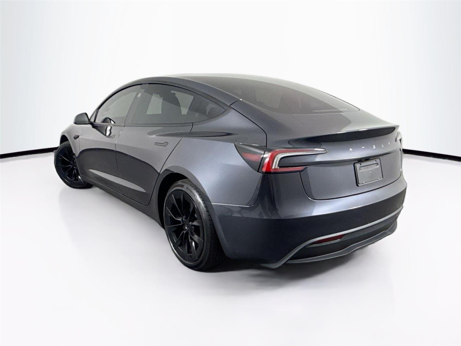 2024 Tesla Model 3 Standard Range photo 8