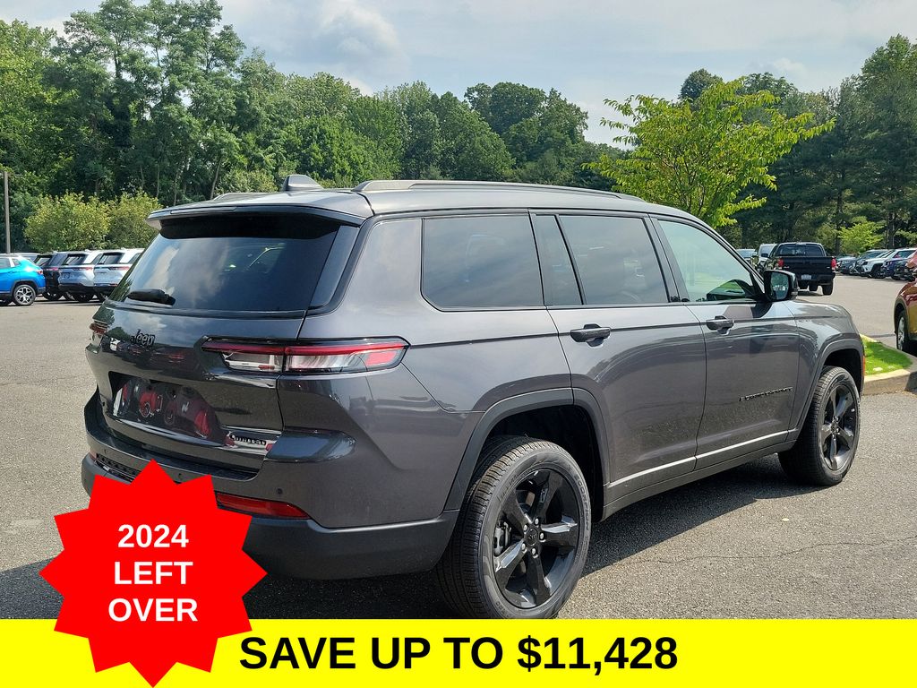 2024 Jeep Grand Cherokee Limited photo 3