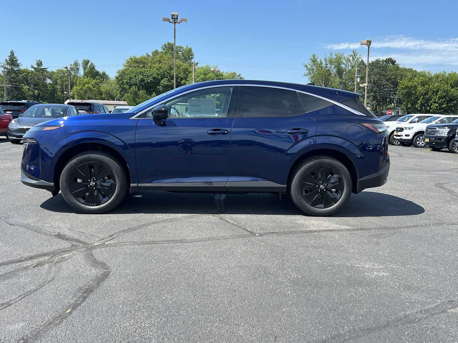 2025 Nissan Murano SV photo 7